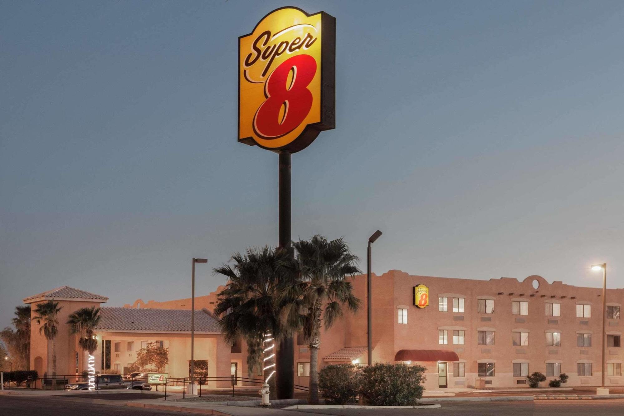 Отель Super 8 By Wyndham Юма Экстерьер фото